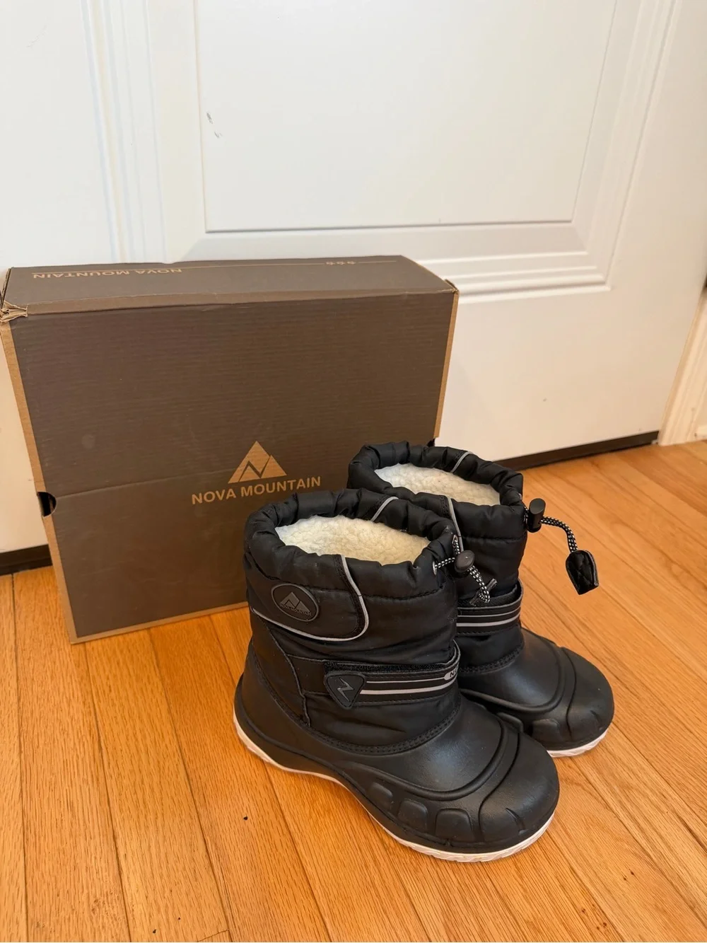 Kids Black Winter Snow Boots with Reflective Stripes